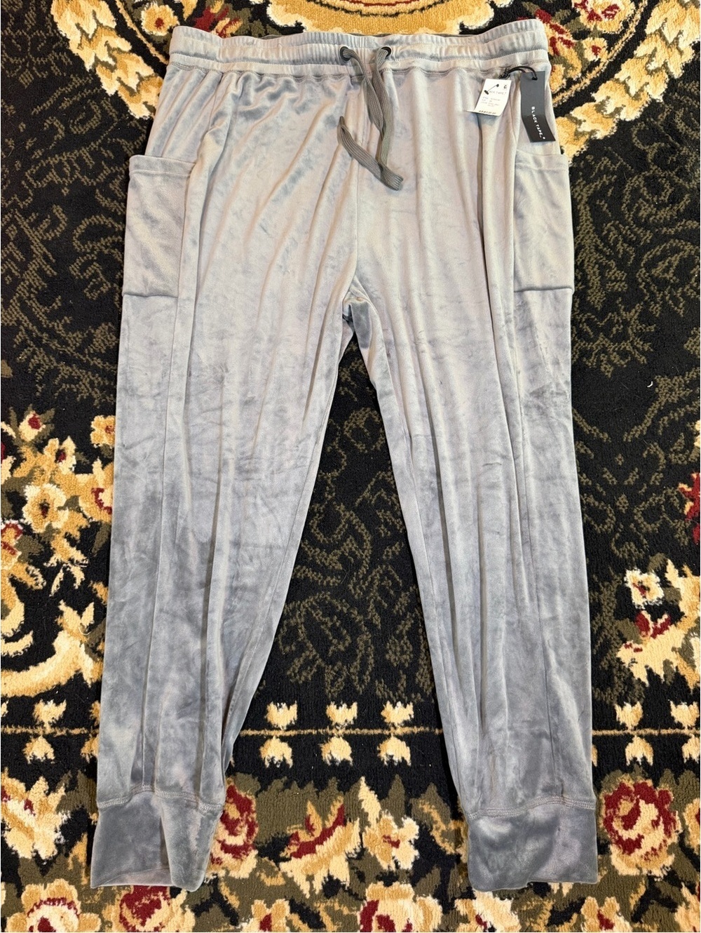 NWT 2XL Light Gray Velour Jogger Pants